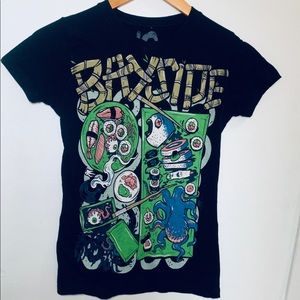 Graphic T-Shirt - Zombie Sushi